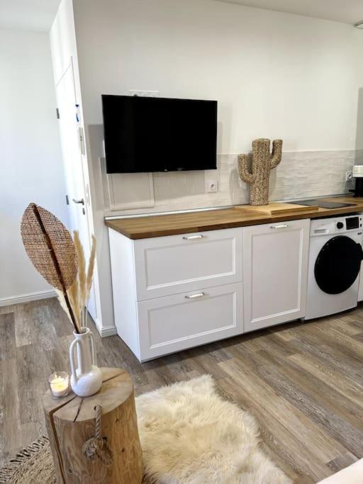 Studio 2 Neuf A 100M Des Plages Et De La Gare Saint-Raphaël Eksteriør billede