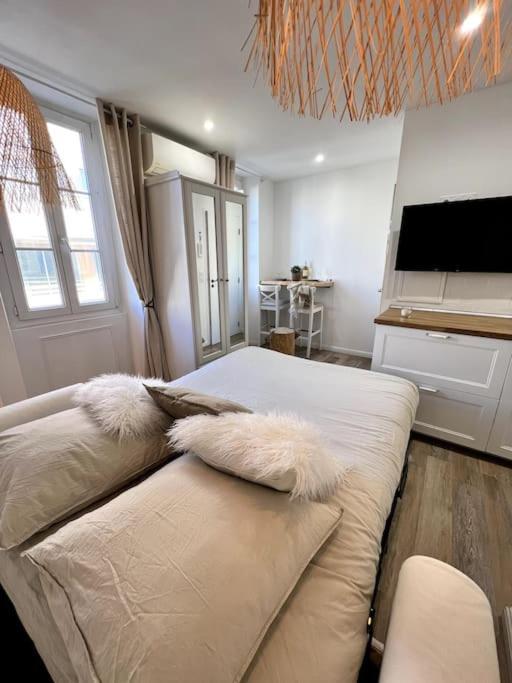 Studio 2 Neuf A 100M Des Plages Et De La Gare Saint-Raphaël Eksteriør billede